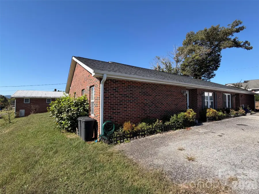 69 B Buena Vista Ridge, Marion, NC 28752 - #3