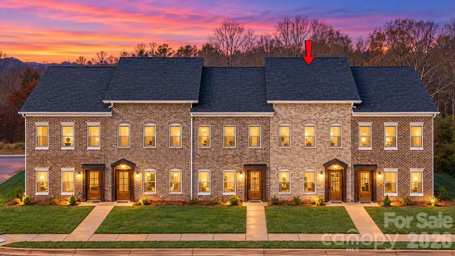 2113 24th Street Lane, Hickory, NC 28602 - #2