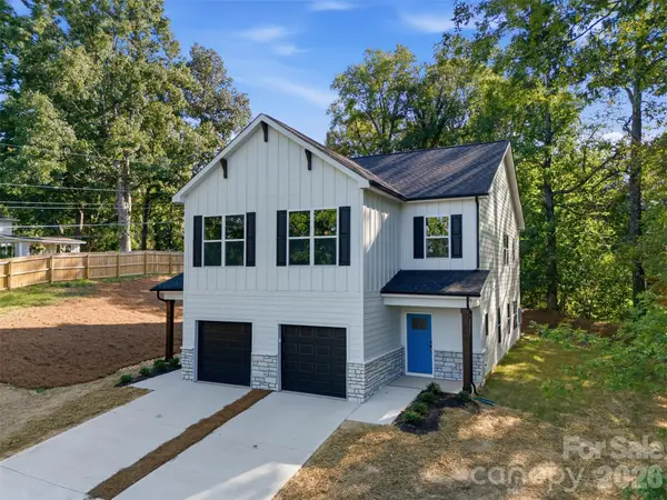 605 Coulwood Drive, Charlotte, NC 28214