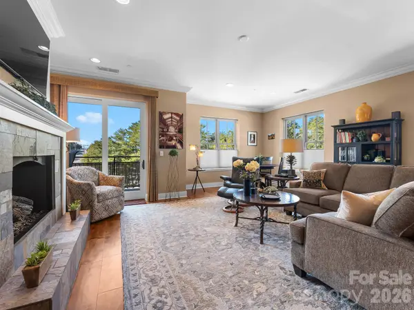 29 W French Broad Street #401, Brevard, NC 28712