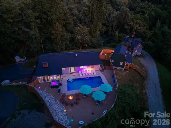 12,20,28,36 Collins Mountain Drive, Asheville, NC 28804