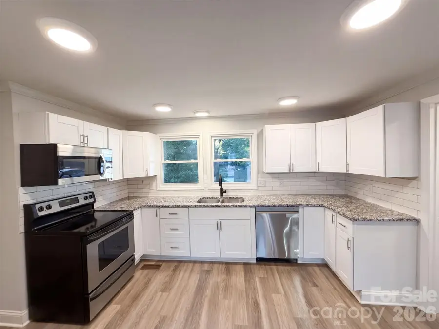308 Spring Garden Avenue, Kannapolis, NC 28081 - #2