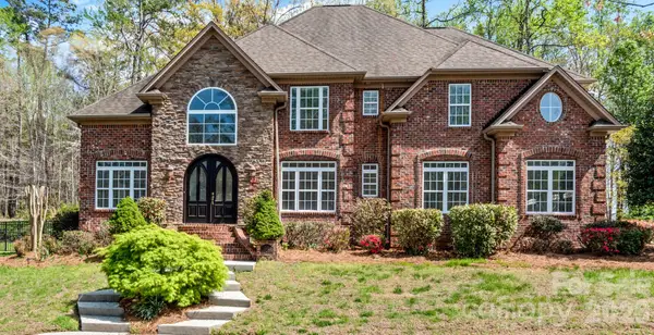 1391 Somerset Cove Drive, Winston Salem, NC 27103