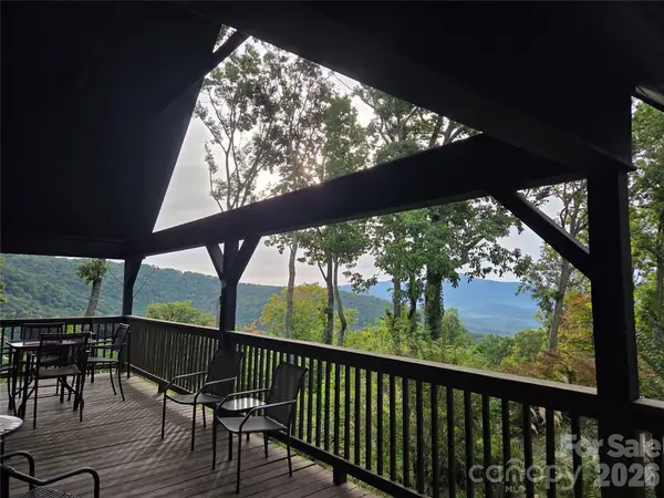 98 Maple Forest Road, Fairview, NC 28730
