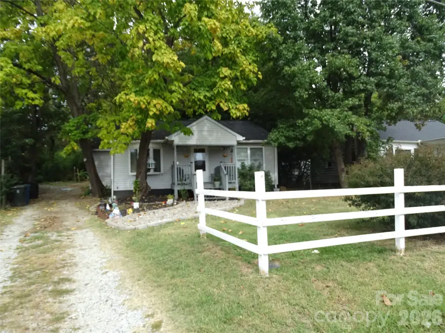 111 Englewood Drive, Archdale, NC 27263 - #2