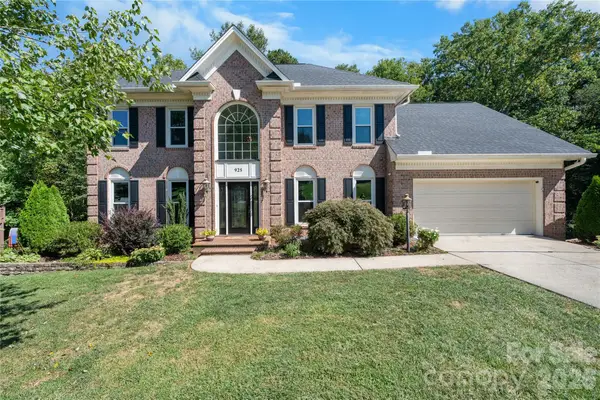 925 38th Avenue Ne, Hickory, NC 28601