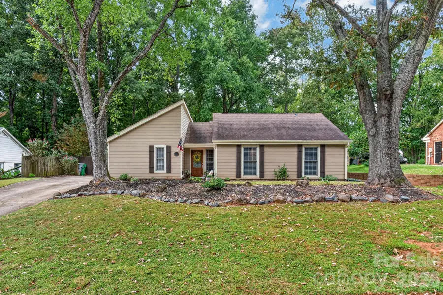 4506 Woods End Lane, Charlotte, NC 28277 - #2