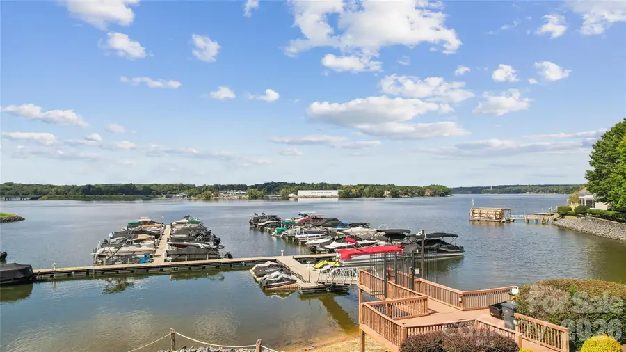 16516 Riverpointe Drive, Charlotte, NC 28278 - #2
