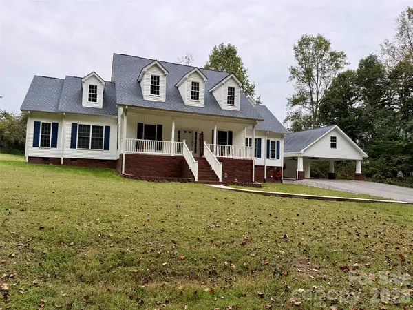 151 Robertson Drive, Taylorsville, NC 28681