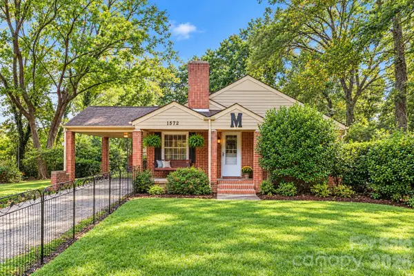 1572 Monument Avenue, Gastonia, NC 28052