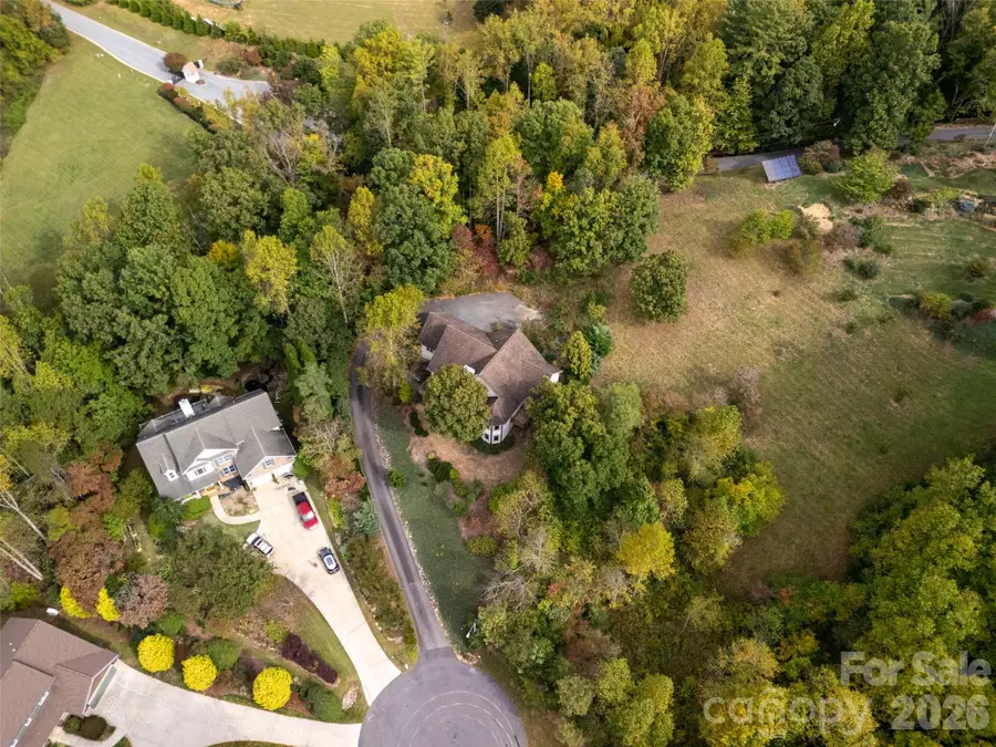 142 Twin Courts Drive, Weaverville, NC 28787 - #2
