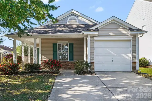 2122 Buckleigh Drive, Charlotte, NC 28215