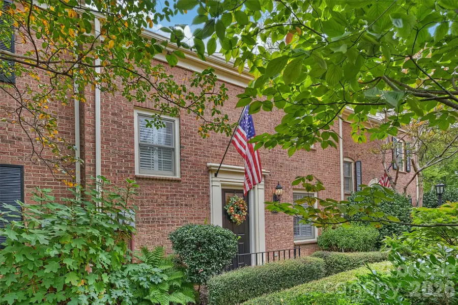 500 N Poplar Street #B, Charlotte, NC 28202 - #3