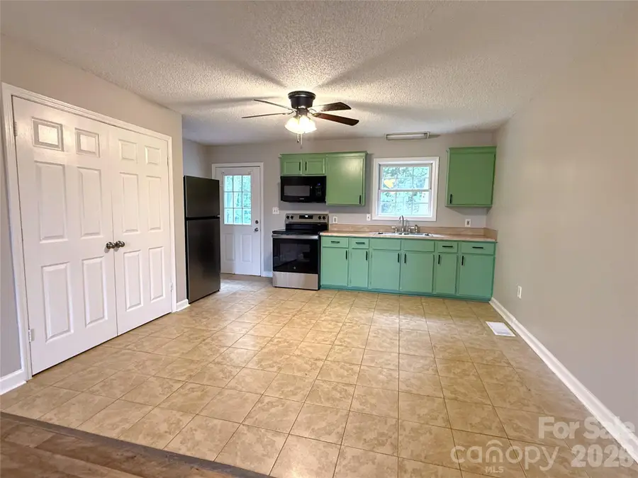 409 Skyline Drive, Salisbury, NC 28146 - #3