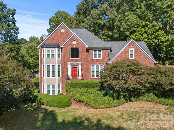 9014 Oxfordshire Court, Huntersville, NC 28078