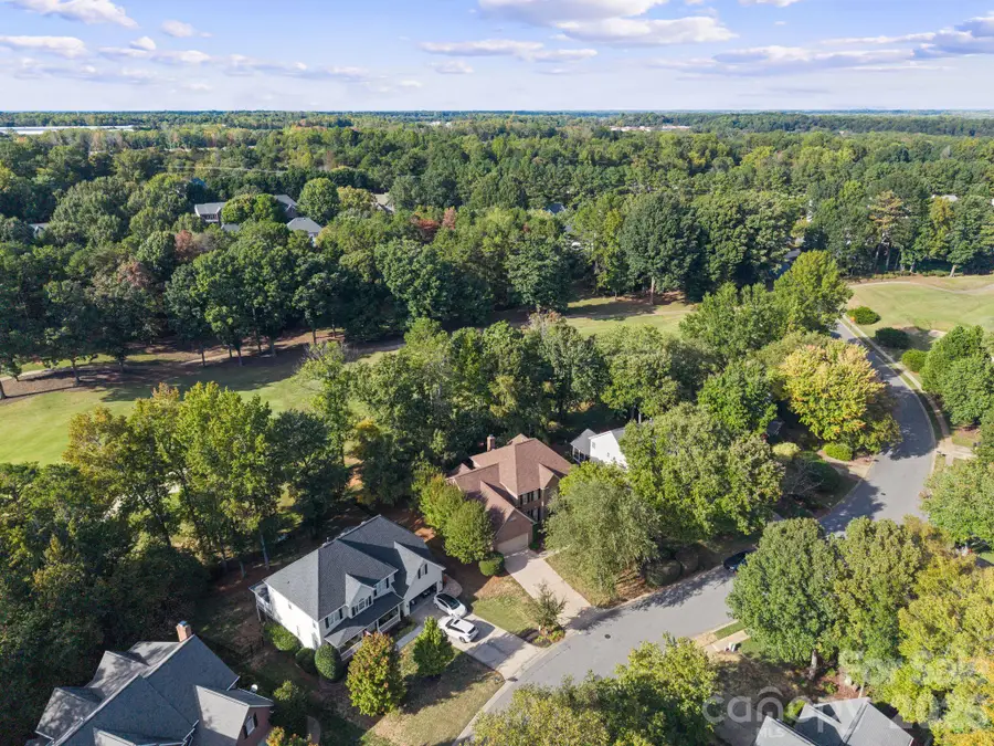 16131 Cranleigh Drive, Huntersville, NC 28078 - #3
