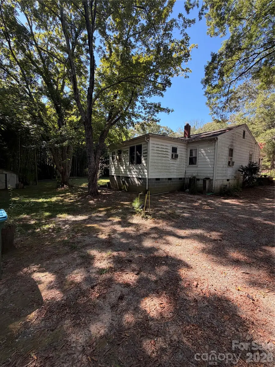 508 N 14th Street, Bessemer City, NC 28016 - #2