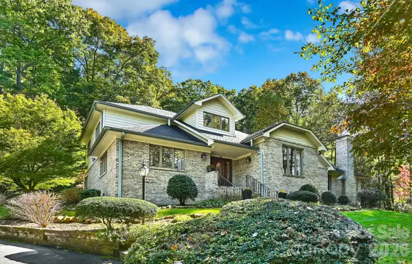 52 Oak Gate Drive #LO48, Hendersonville, NC 28739