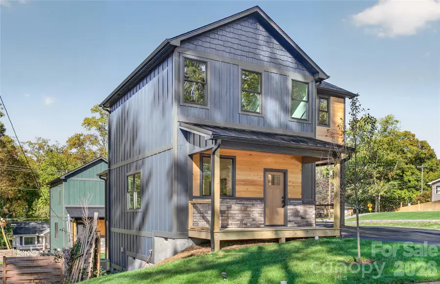 1011 Fassifern Court, Hendersonville, NC 28791 - #3