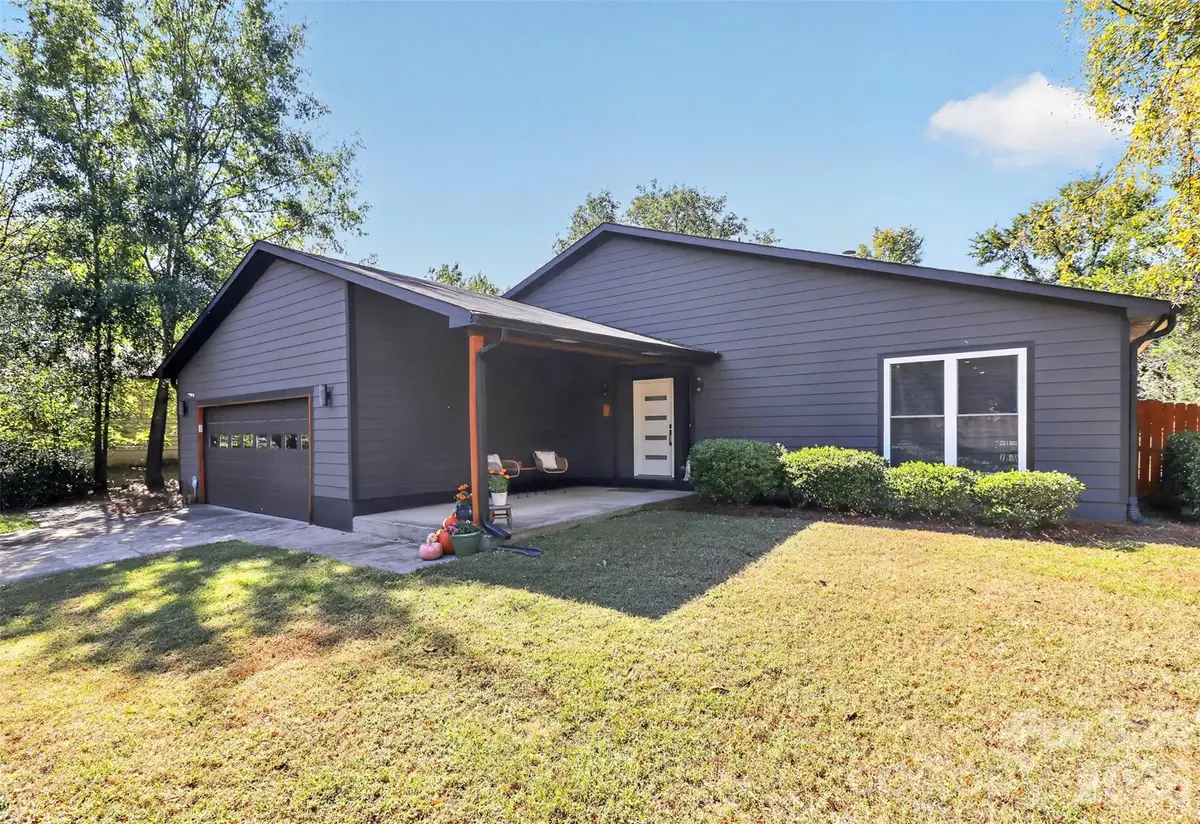 3851 Sweetgrass Lane, Charlotte, NC 28226 - #1
