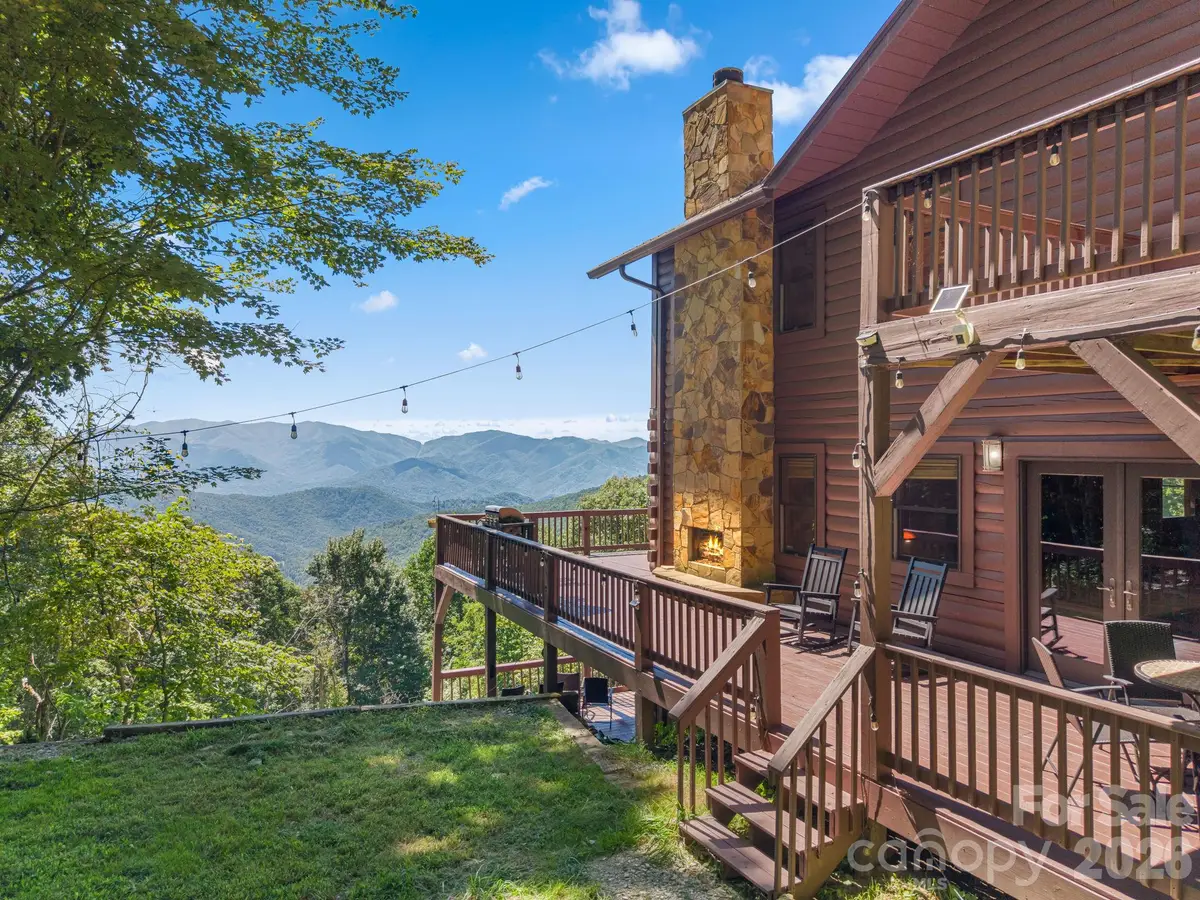 1120 Grizzly Ridge, Bryson City, NC 28713 - #1