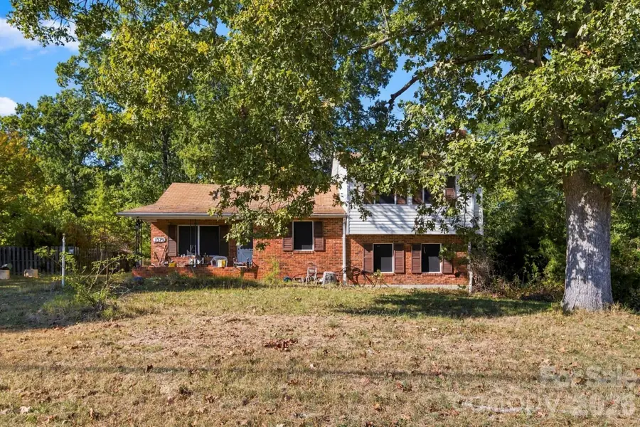 1379 N Old Greensboro Road, High Point, NC 27265 - #2