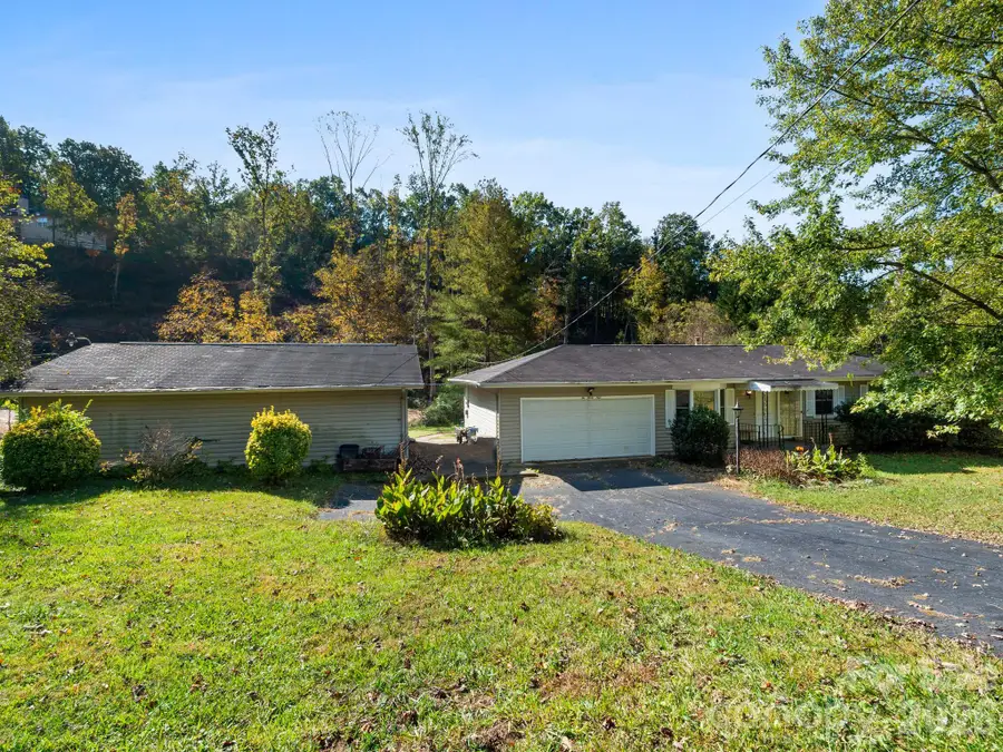 239 Baird Cove Road, Asheville, NC 28804 - #2