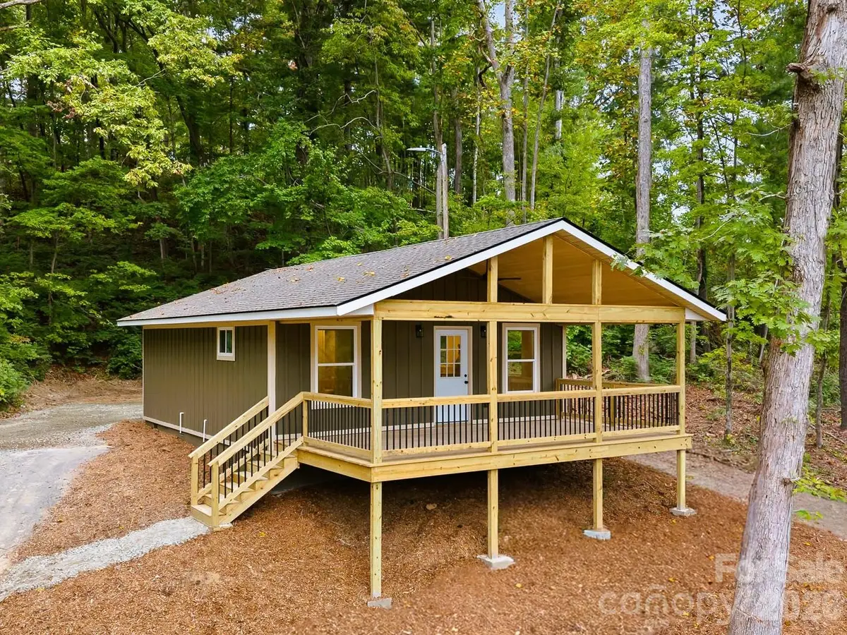 202 Lyndhurst Drive, Hendersonville, NC 28791 - #1