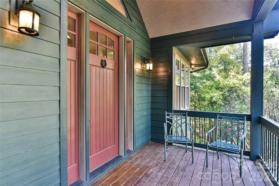 39 Oak Hollow Drive, Asheville, NC 28805 - #3