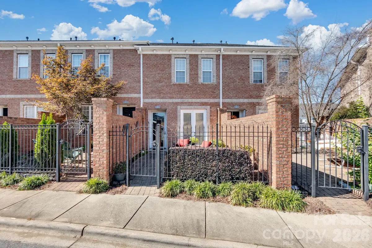 381 Dumbarton Street Nw, Concord, NC 28027 - #1