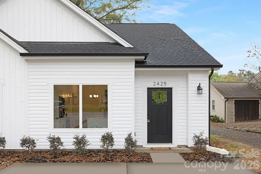 2421 Toddville Road, Charlotte, NC 28214 - #3