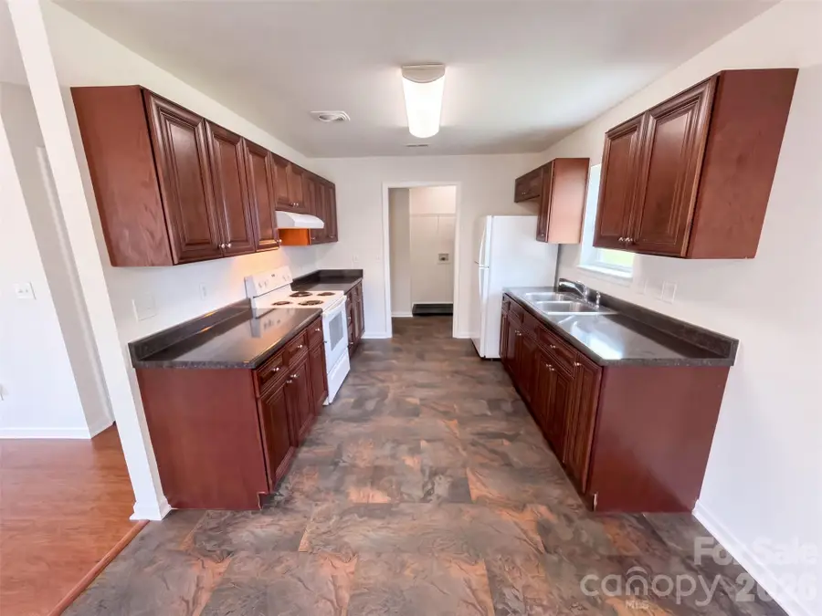 109 Lakewood Avenue, Charlotte, NC 28208 - #2