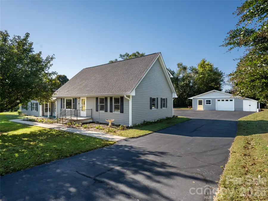 47 Cane Creek Circle, Fairview, NC 28730 - #2
