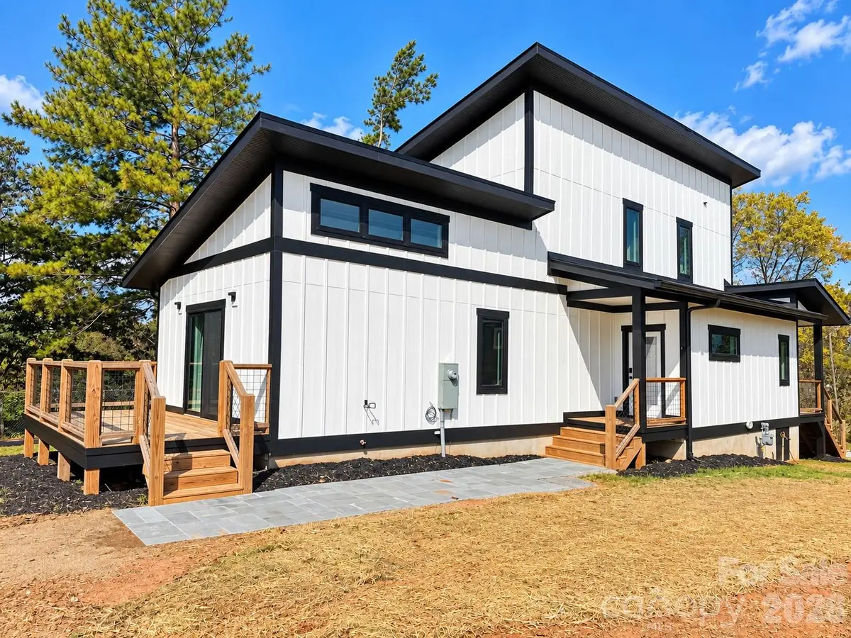 3 Locust Street, Asheville, NC 28804 - #1