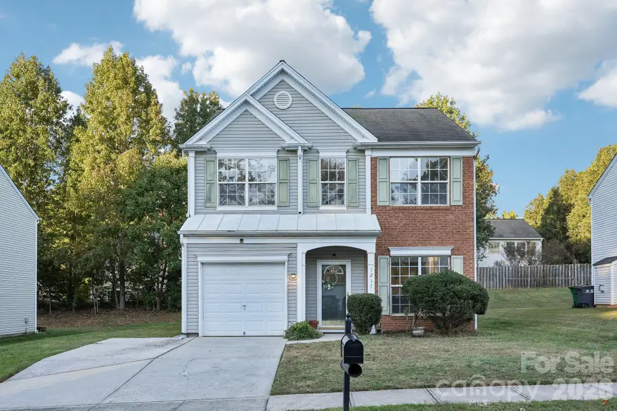 1217 Stourbridge Lion Drive, Charlotte, NC 28213 - #2