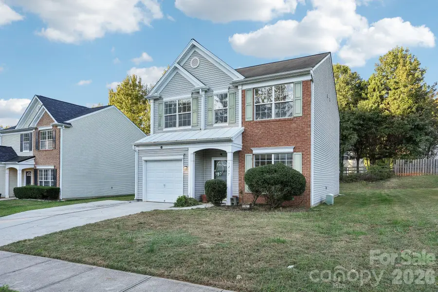 1217 Stourbridge Lion Drive, Charlotte, NC 28213 - #3