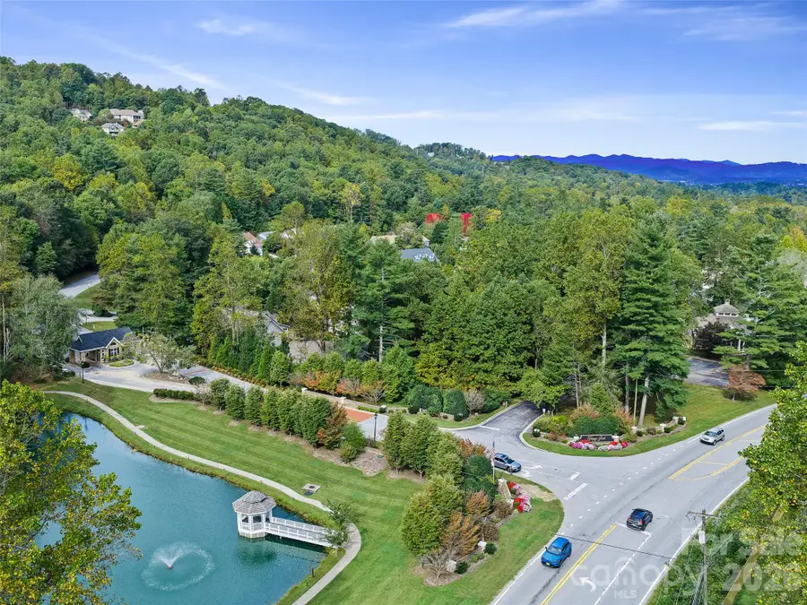66 High Fields Court, Hendersonville, NC 28791 - #2