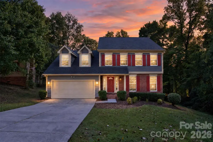 12427 Woodside Falls Road, Pineville, NC 28134 - #2