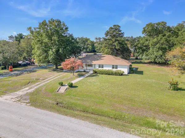 212 S Sycamore Street, Pageland, SC 29728