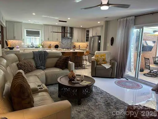 11720 Shandon Circle, Charlotte, NC 28226 - #2