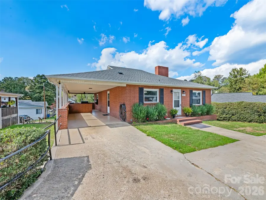 157 Mcclure Street, Canton, NC 28716 - #3