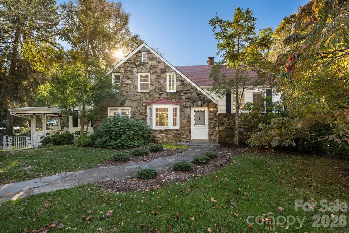 25 Blackwood Road, Asheville, NC 28804 - #1