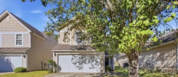 8335 Wallace Glen Drive, Charlotte, NC 28212