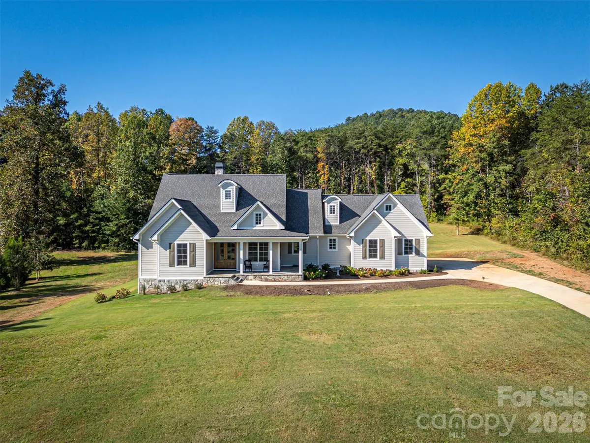 67 Taddington Circle, Columbus, NC 28722 - #1