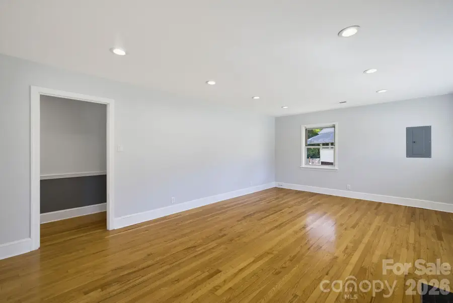 337 E Rhyne Avenue, Winston Salem, NC 27107 - #3