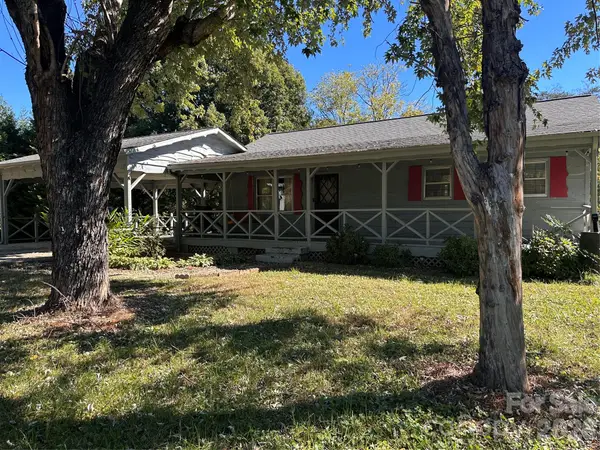 2727 Haas Lane, Lenoir, NC 28645