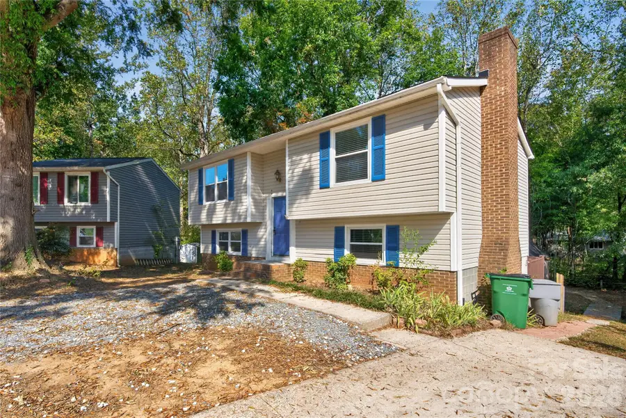 5011 Forest Mountain Court, Charlotte, NC 28227 - #2