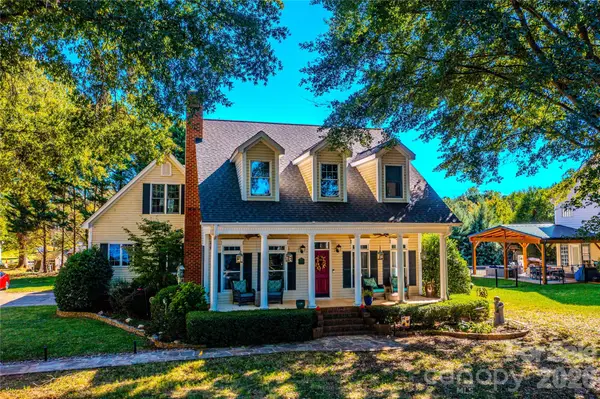 15906 Bayshore Drive, Huntersville, NC 28078