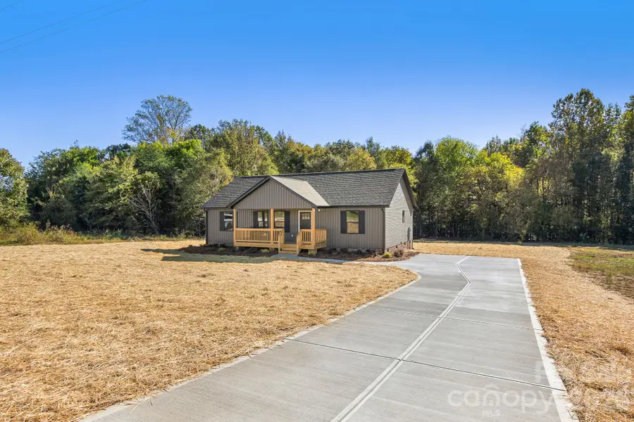 179 Springlake Road, York, SC 29745 - #3