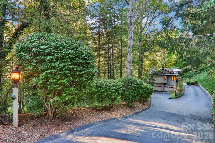 212 Pheasant Run, Hendersonville, NC 28739 - #2